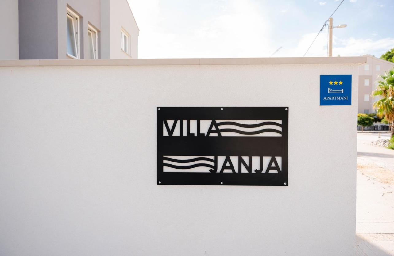 Villa Janja Komarna Luaran gambar